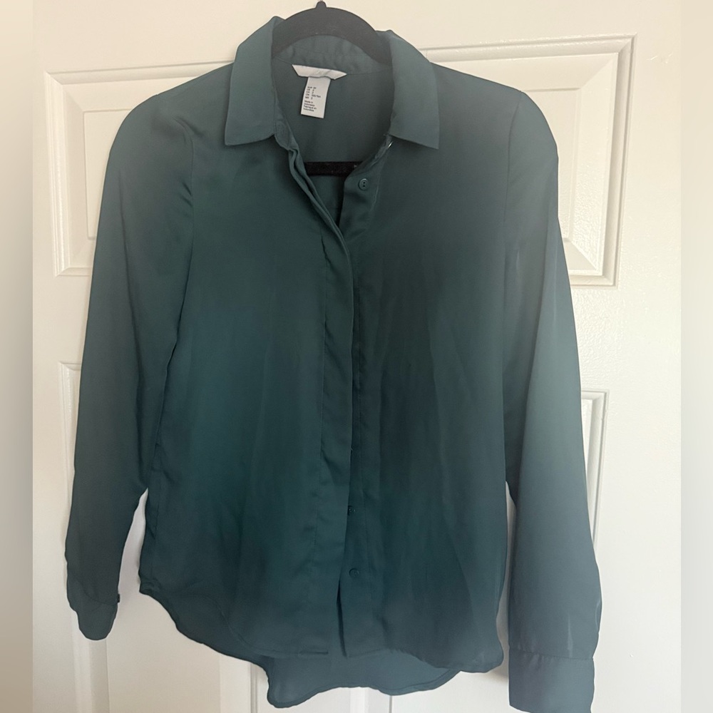 Forest green shirt. NWOT